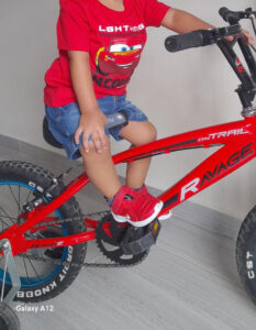 Bicicleta ravage color rojo